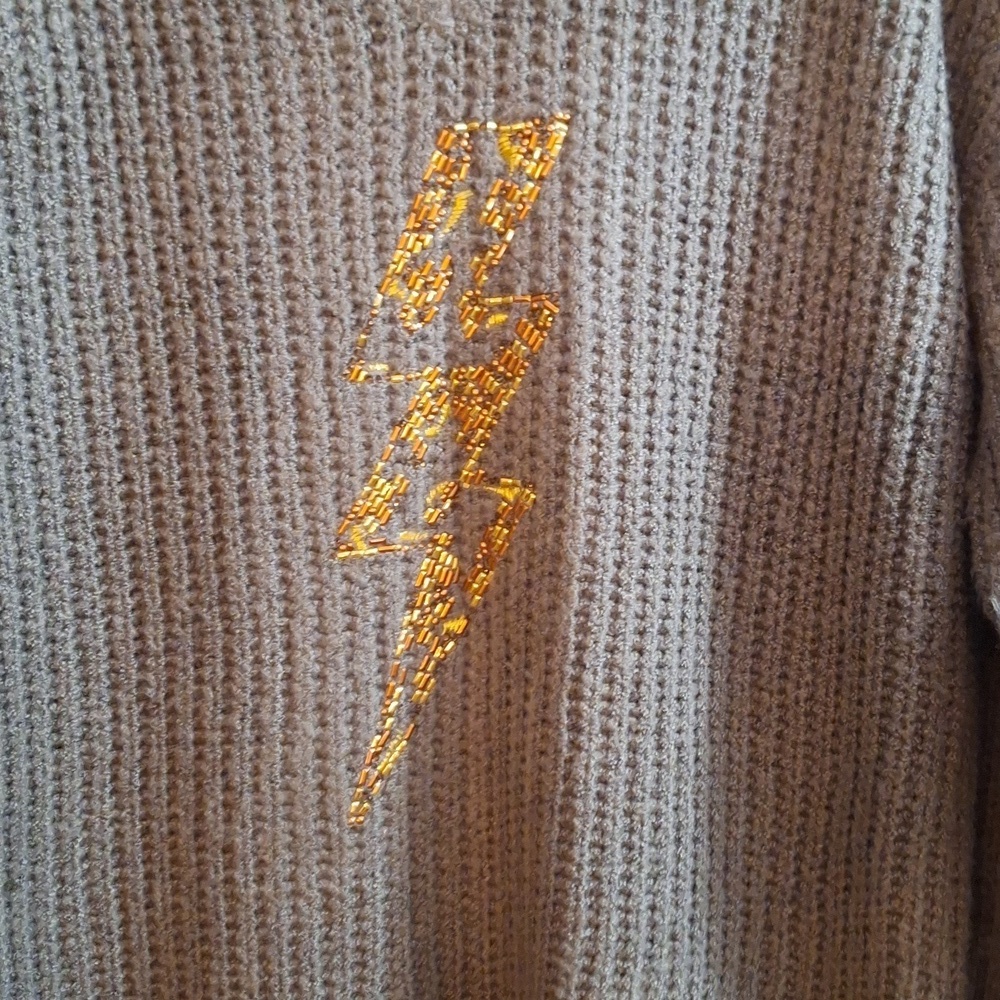 Torrid women's size 2 sweater - Picture 7 of 8